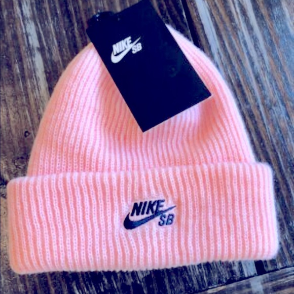 Nike Accessories - NIKE SB SKATE FISHERMAN BEANIE, PINK RISE/OFF NOIR